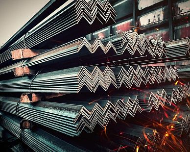 Уголок стальной 50х50х5 мм с резкой 2,0-6,0 м